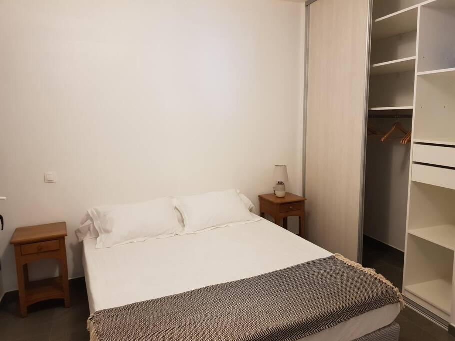 Case Terre Sainte - Maison Meublee F3 外观 照片